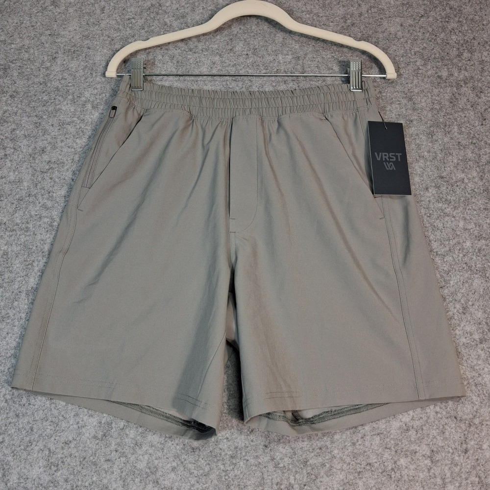 VRST All-In Short V2 Mens Small Silver Shadow 7" Unlined Relaxed Fit Stretch